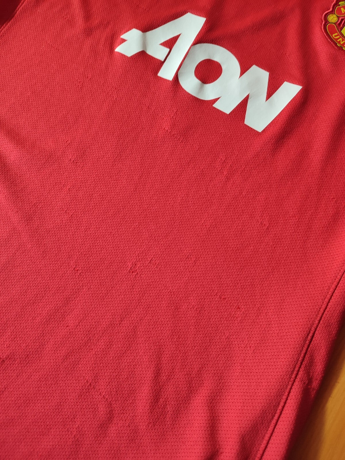 women's Manchester United 2011 2012 home Size M shirt jersey football soccer kit