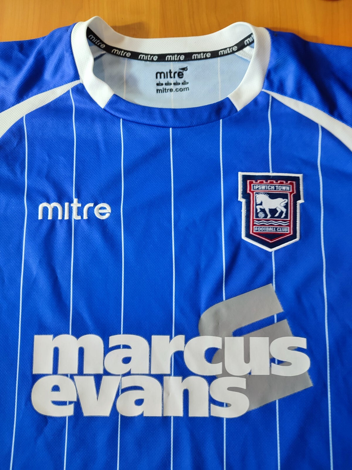 Ipswich Town 2011 2012 home Size L Mitre jersey shirt football kit soccer tee