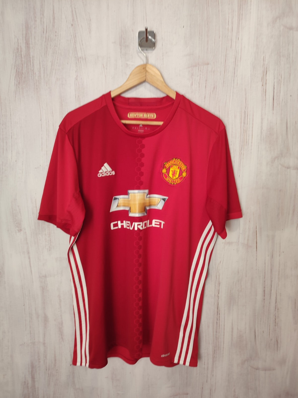 Manchester United 2016 2017 home Size XL Adidas football soccer shirt jersey kit
