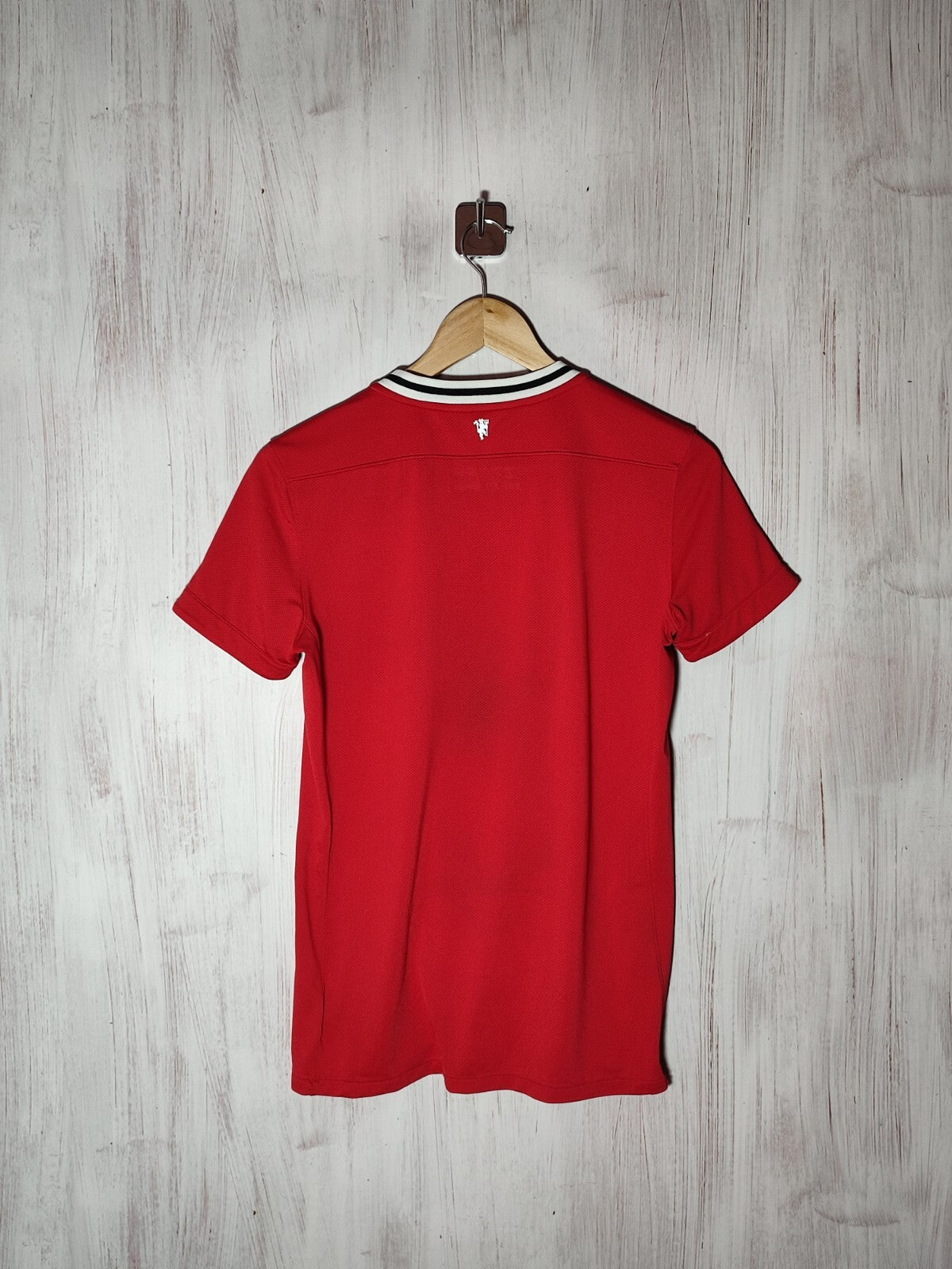 women's Manchester United 2011 2012 home Size M shirt jersey football soccer kit