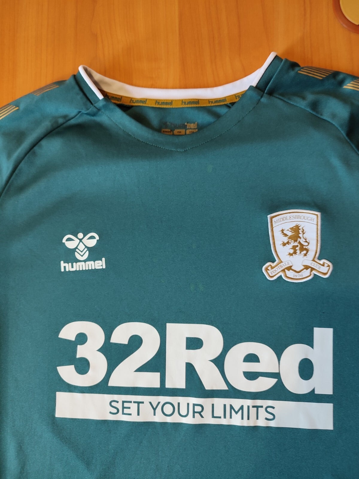 FC Middlesbrough 2021 2022 away Size M football shirt jersey soccer maillot kit