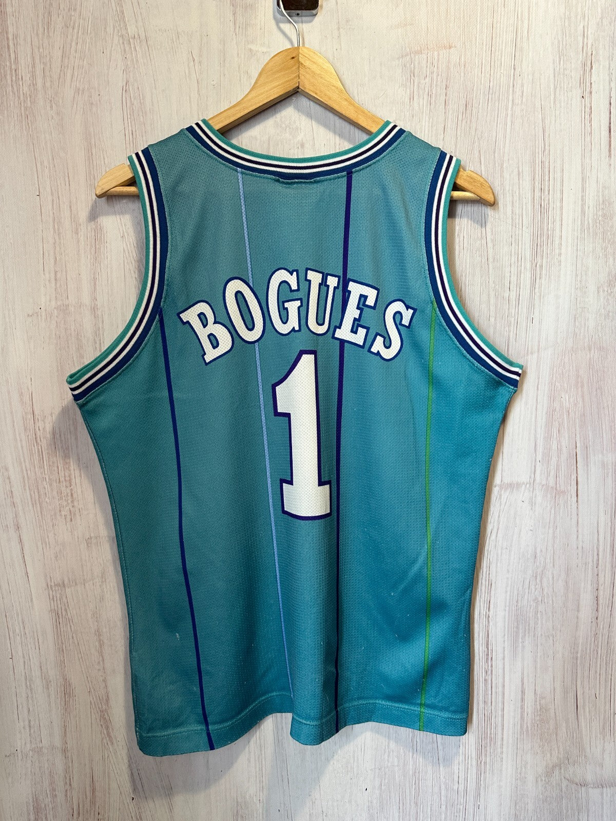 Charlotte Hornets  #1 Muggsy Bogues Size S Champion basketball shirt jersey kit