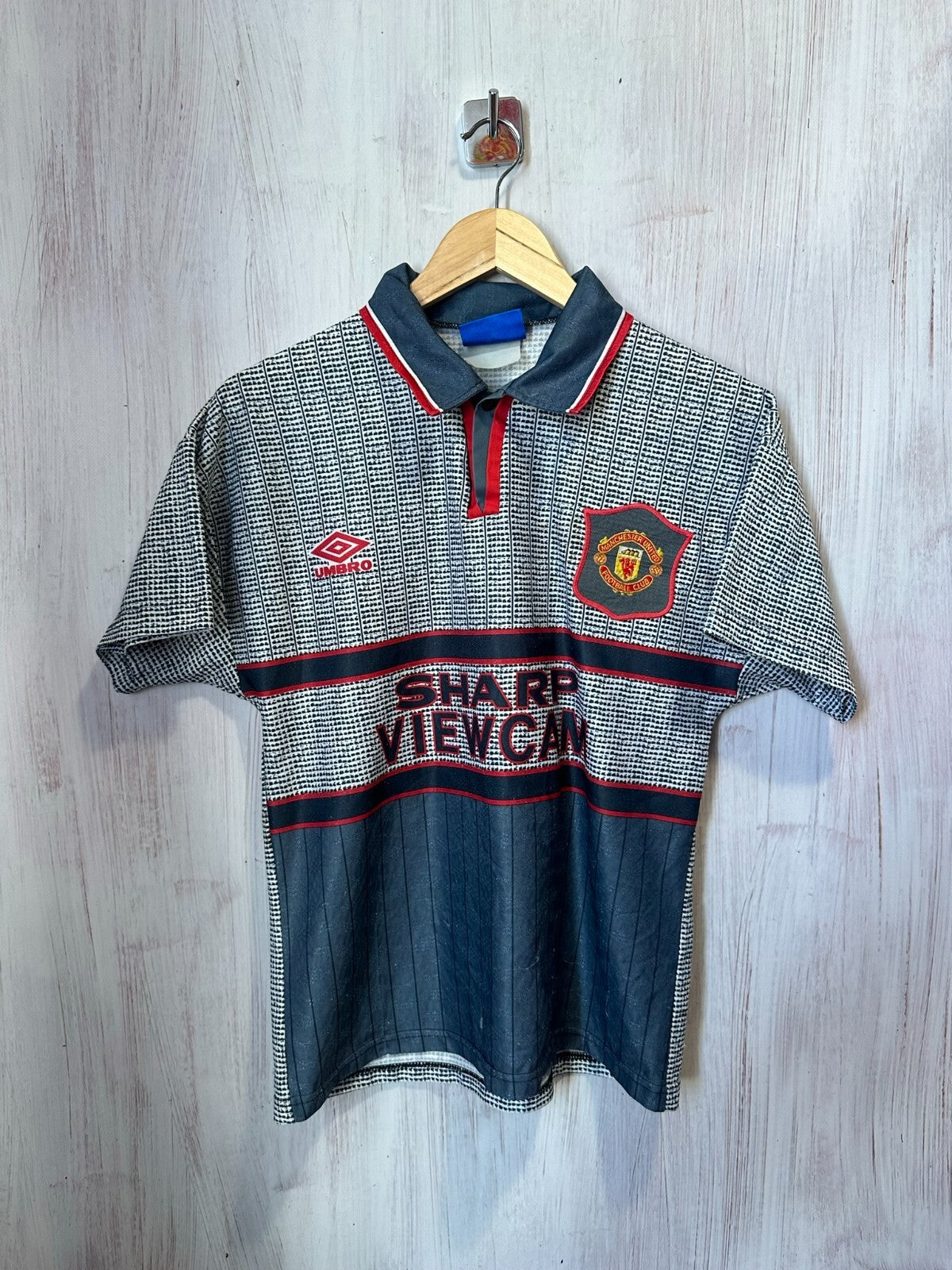Manchester United 1995 1996 away Size Y football shirt jersey soccer kit Cantona
