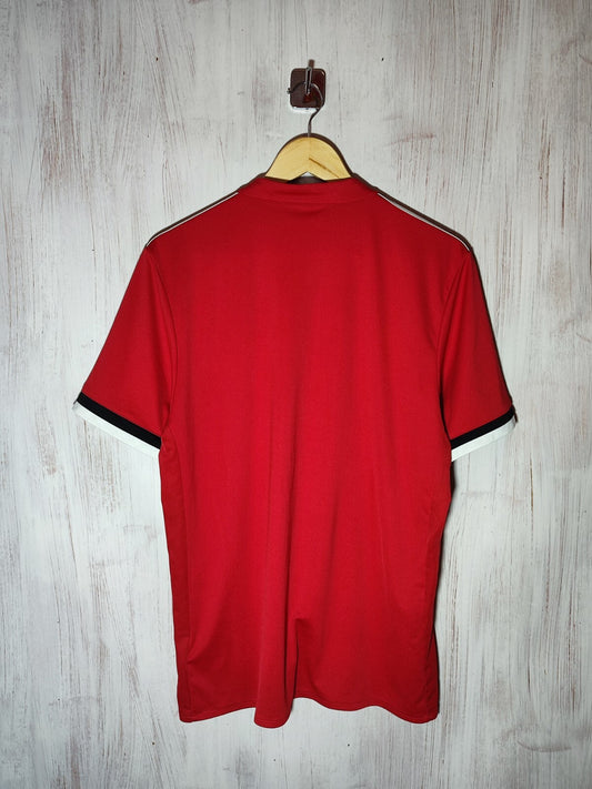 Manchester United 2017 2018 home Size M Adidas soccer shirt jersey football kit