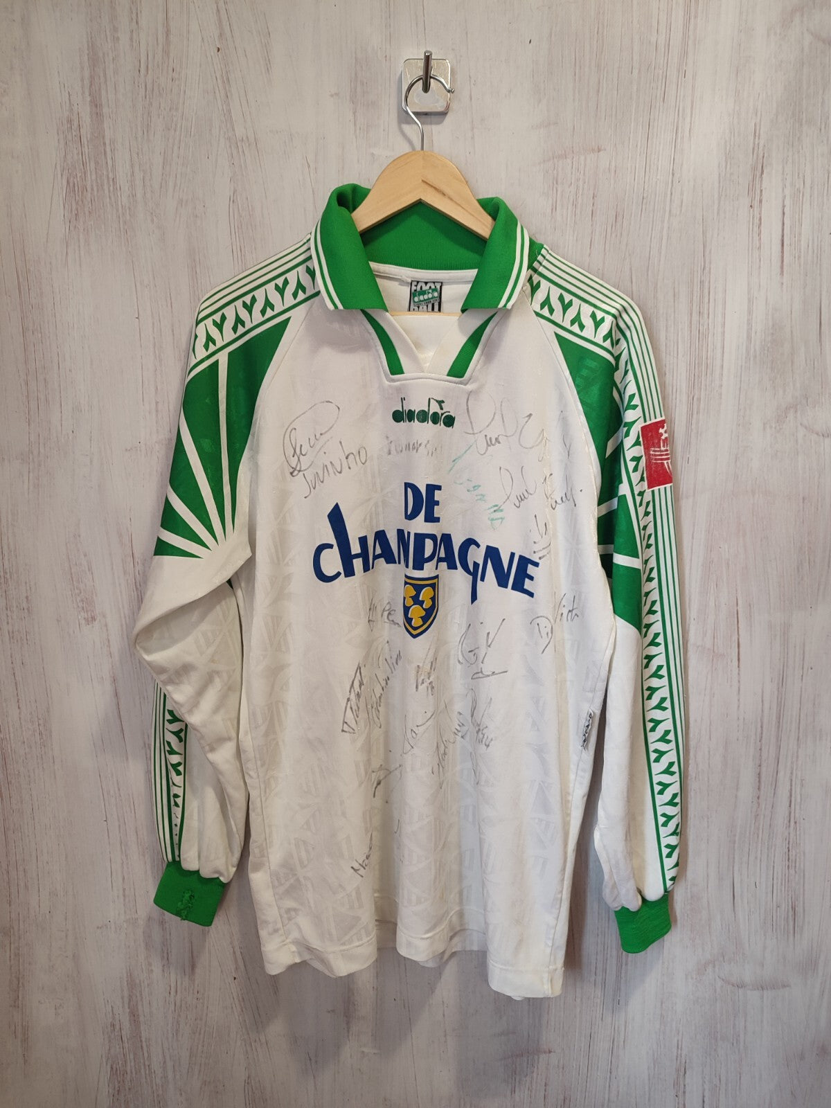 SIGNED Yverdon Sport FC 1999 Size L shirt jersey soccer football kit #8 Friedli