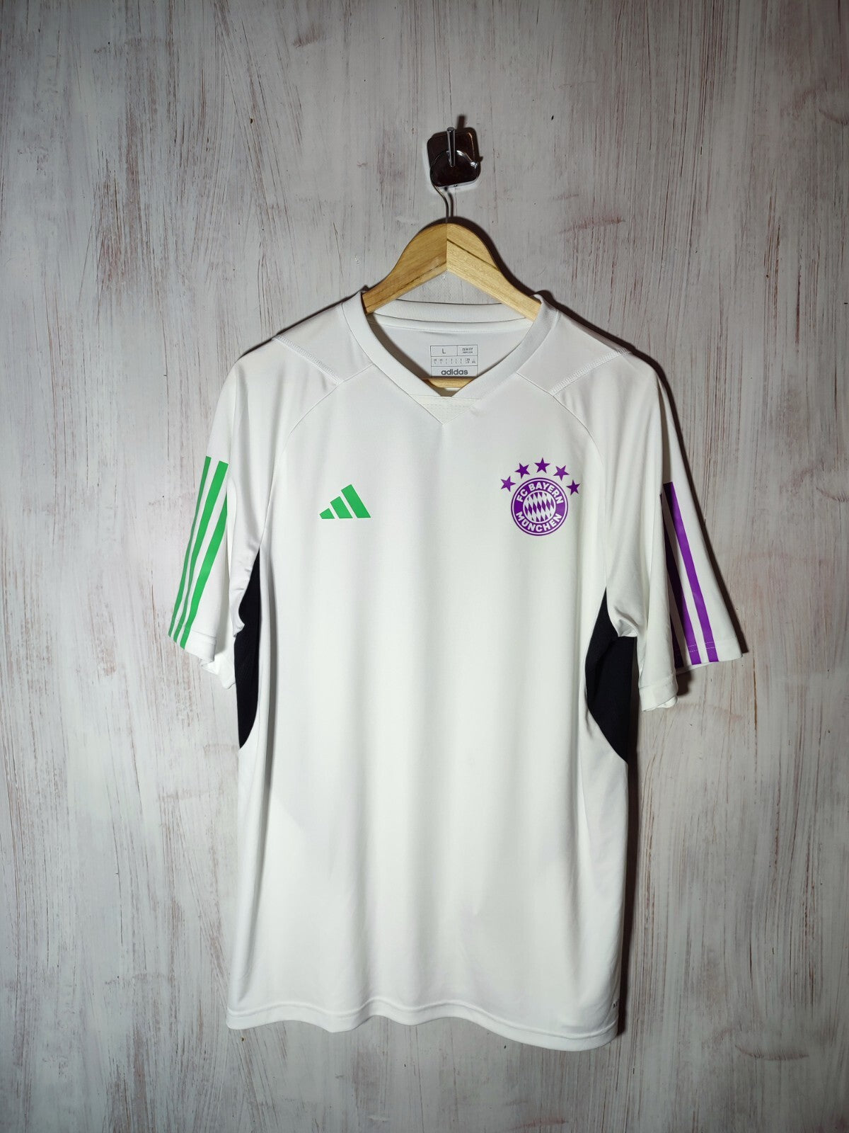 FC Bayern Munich 2023 2024 training Size L shirt jersey soccer football kit tee