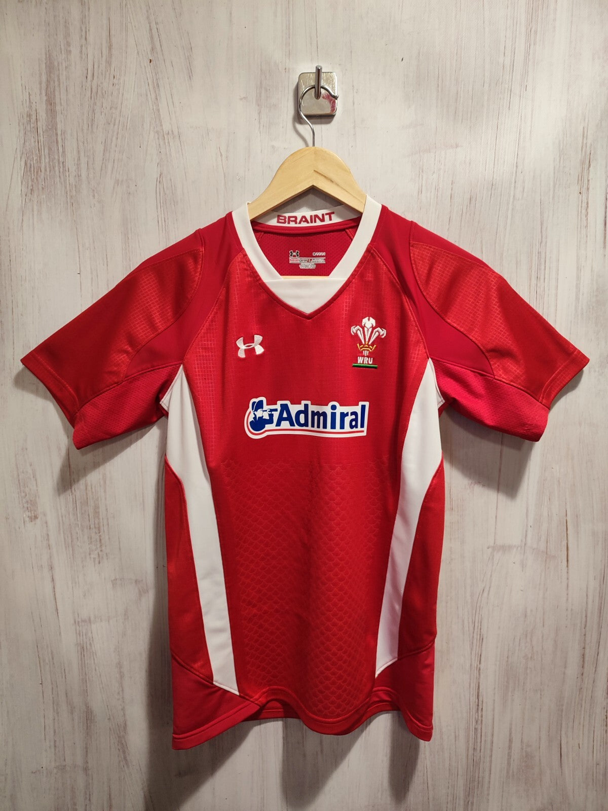 Wales rugby Union WRU home Size S jersey shirt kit tee red Admiral Under Armour