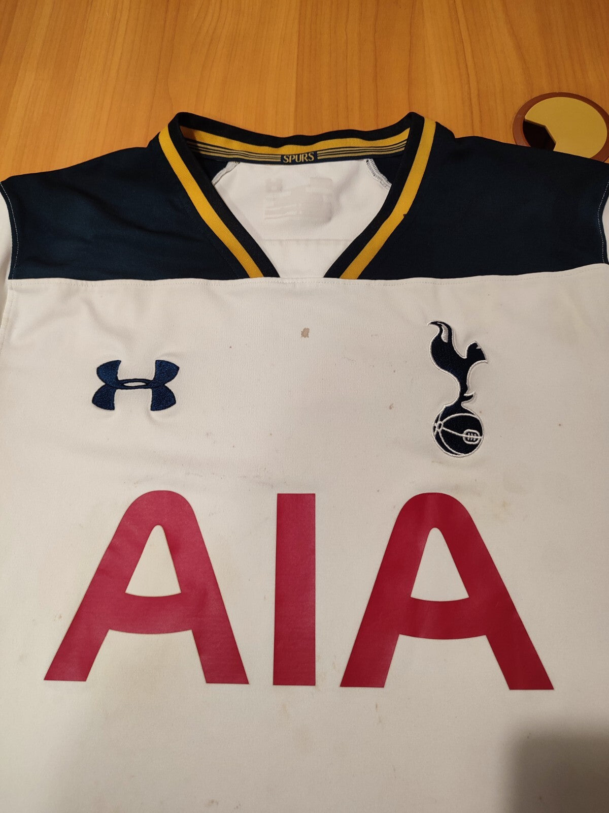 Tottenham Hotspur 2016 2017 home Sz M Under Armour Spurs shirt jersey kit trikot