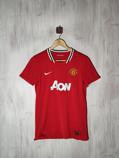 women's Manchester United 2011 2012 home Size M shirt jersey football soccer kit