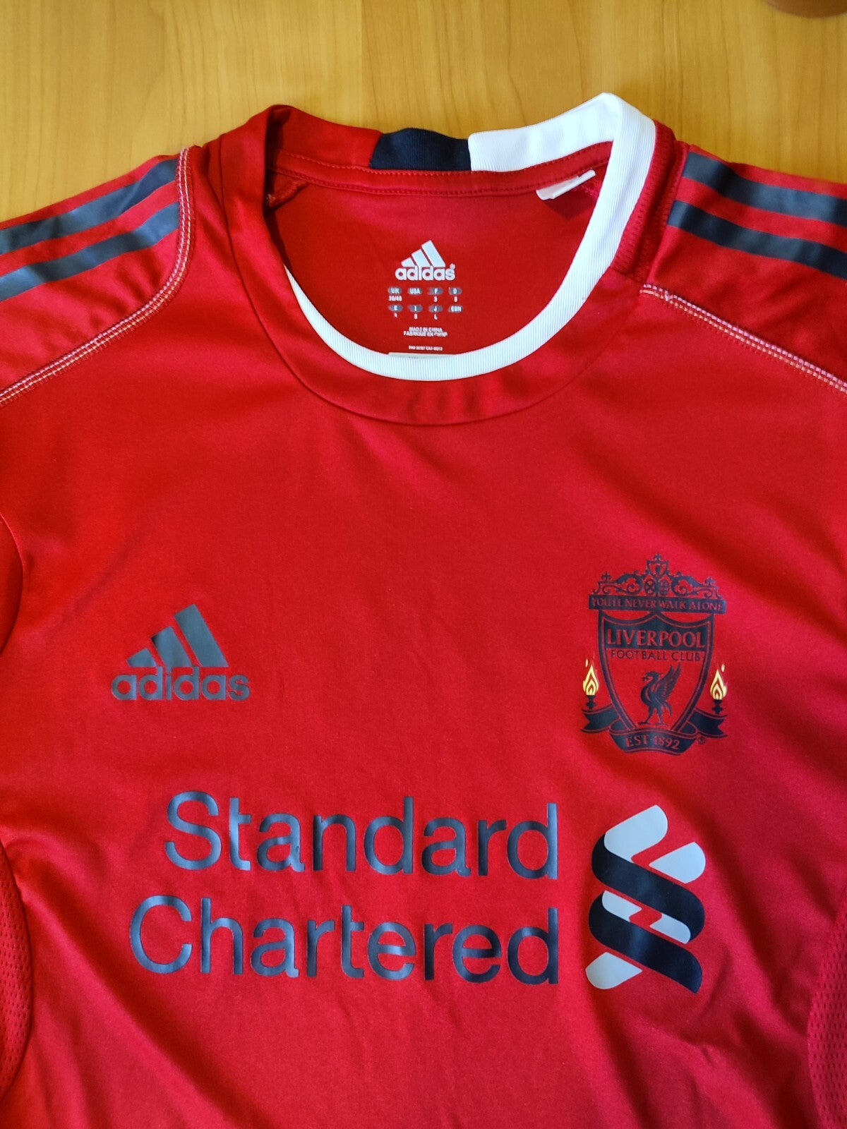 FC Liverpool 2010 2011 training Sz M Adidas shirt soccer football jersey kit tee