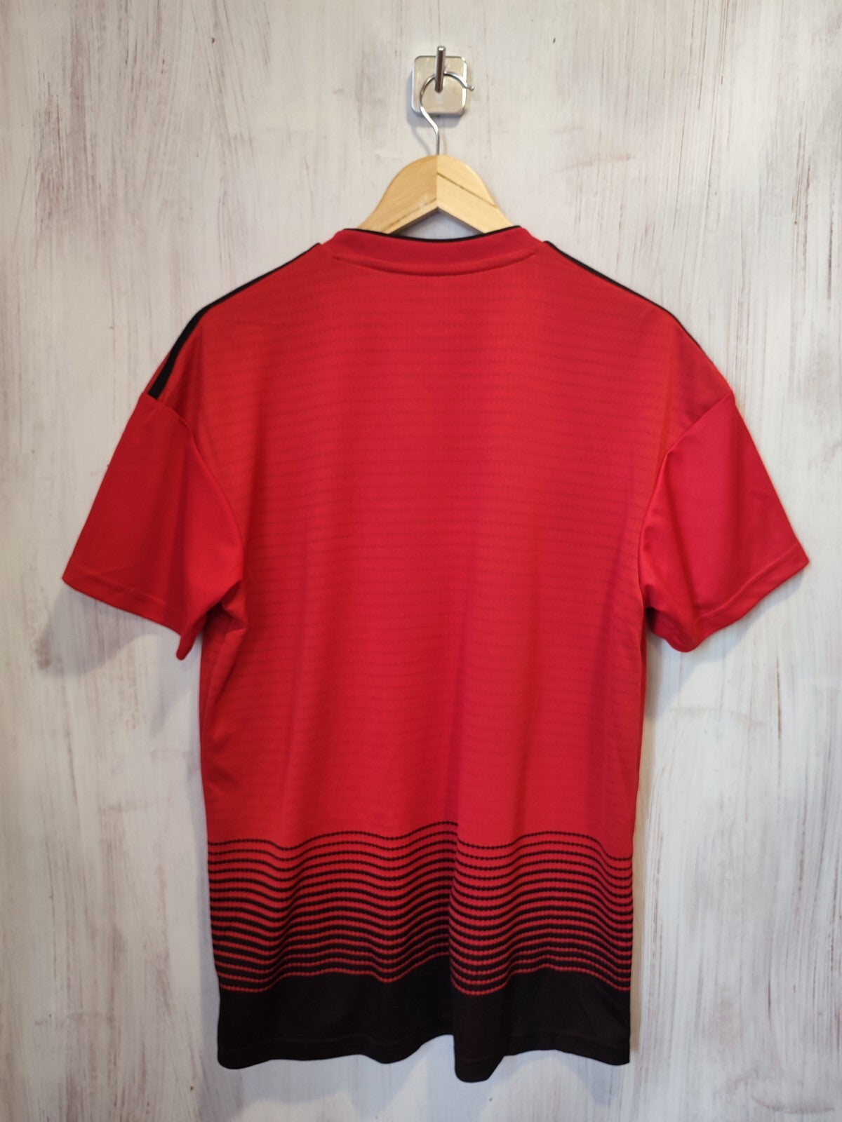 Manchester United 2018 2019 home Size L Adidas soccer shirt jersey football kit