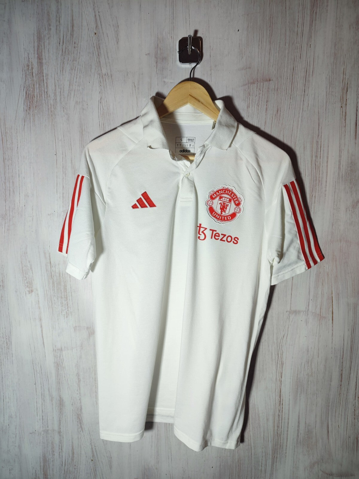 Manchester United 2023 2024 polo Size S jersey shirt soccer football tee Adidas