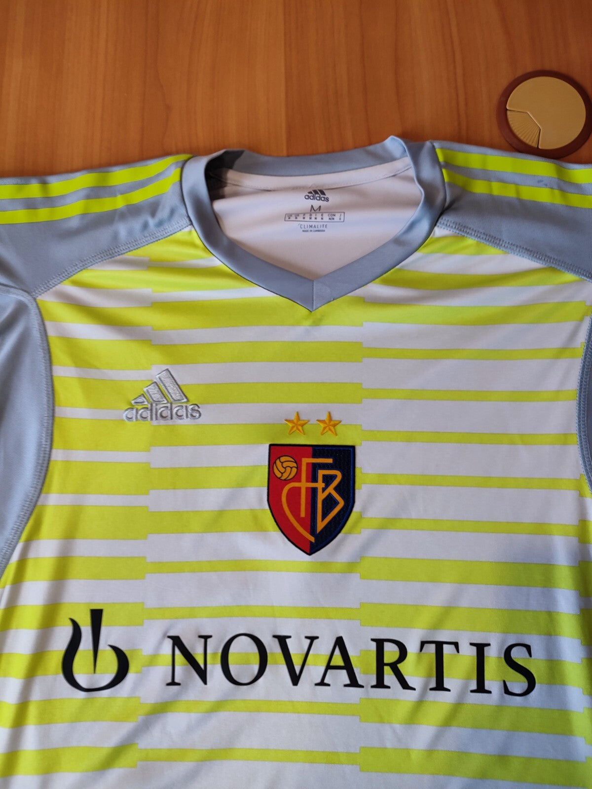 FC Basel 2018 2019 goalkeeper Size M Adidas football shirt jersey soccer kit GK