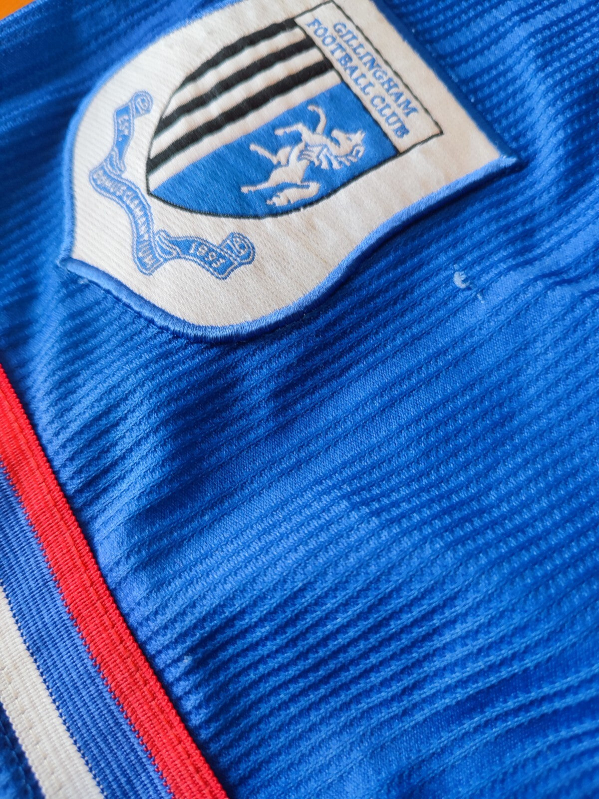 Gillingham 1996 1997 1998 away Size M Gills Leisure soccer football shorts kit