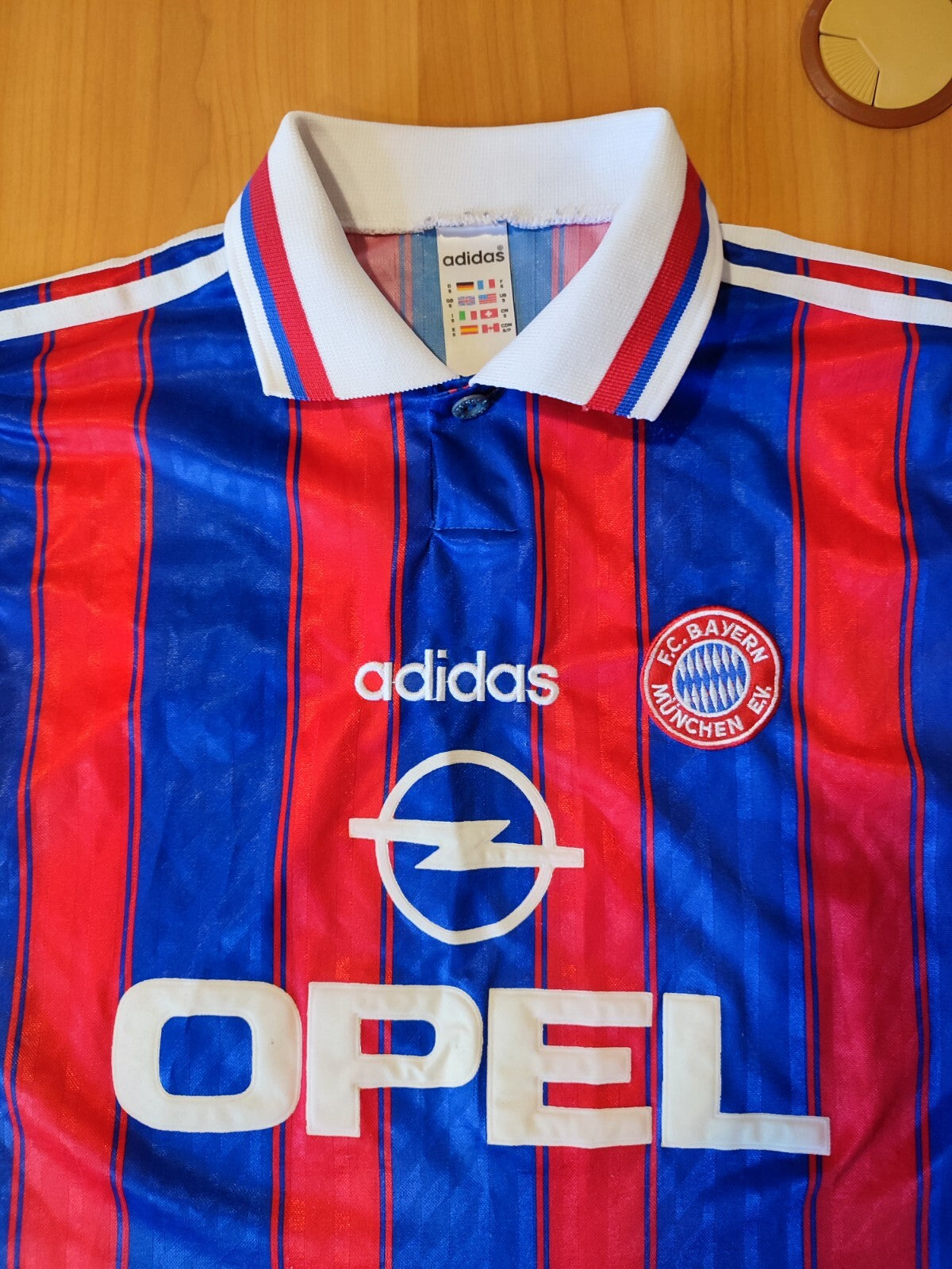 FC Bayern Munich 1995 1996 1997 home Size S kit shirt jersey soccer football tee