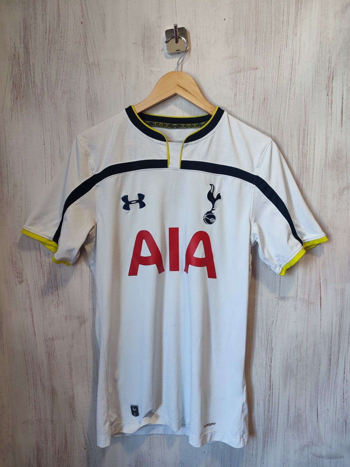 Tottenham Hotspur 2014 2015 home Sz M Under Armour Spurs shirt jersey kit trikot