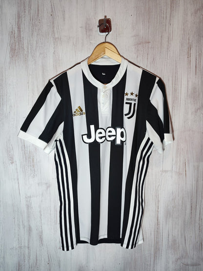 AUTHENTIC Juventus 2017 2018 home Size S Adidas shirt jersey football soccer kit