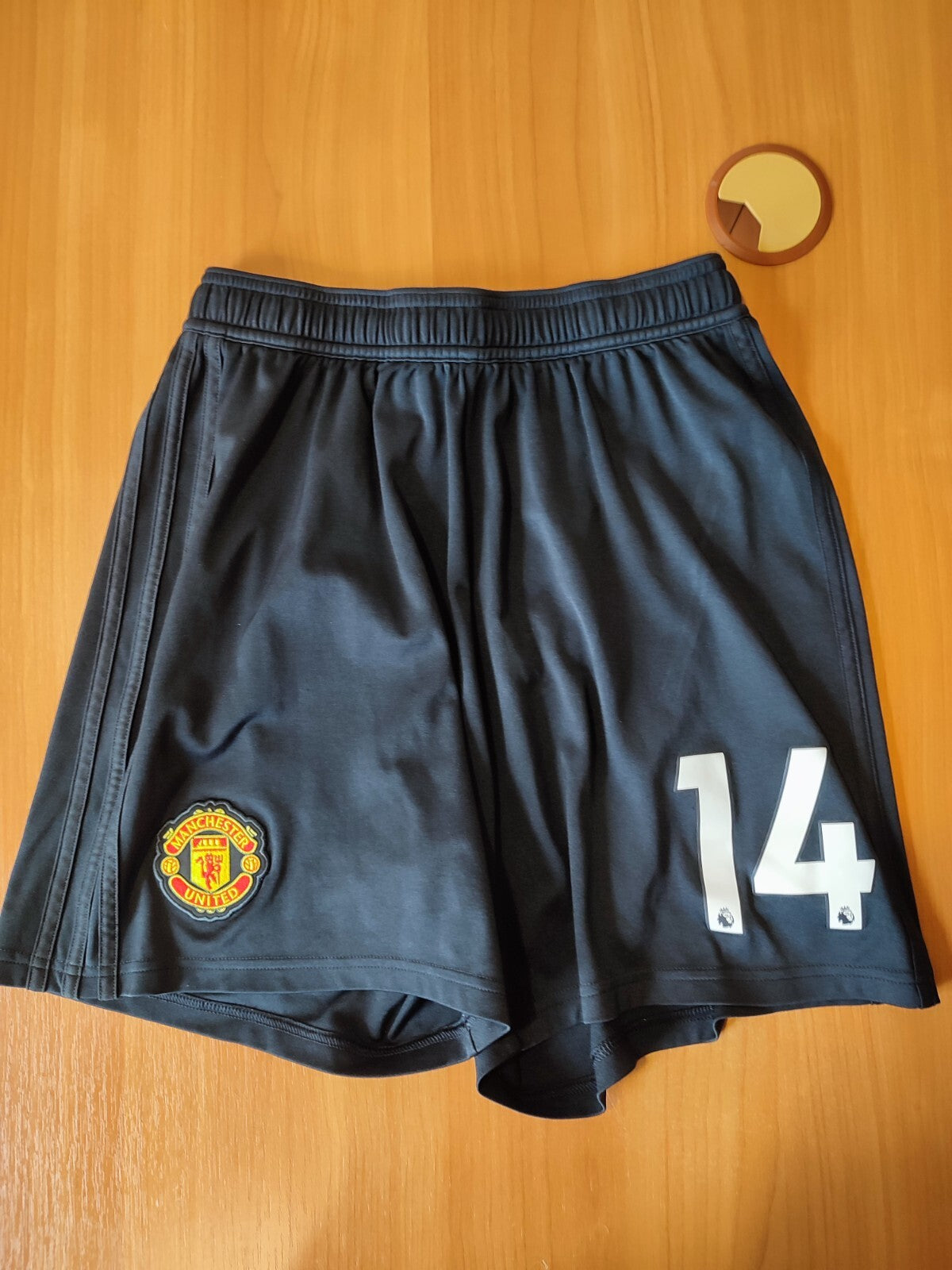 Manchester United 2018 2019 away Sz M Adidas soccer football shorts kit Lingard