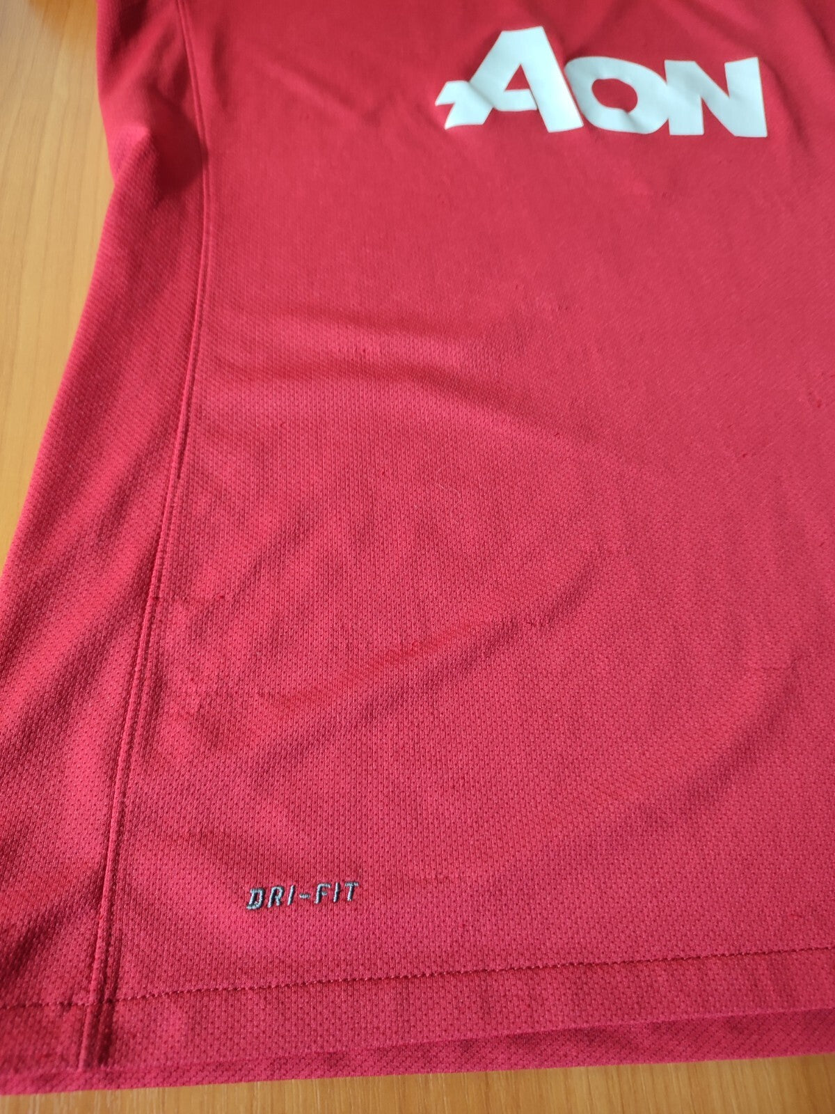 women's Manchester United 2011 2012 home Size M shirt jersey football soccer kit