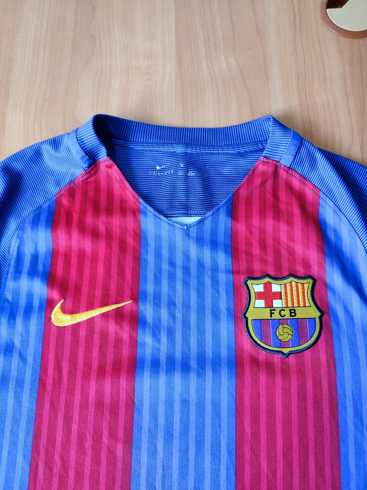 FC Barcelona 2016 2017 home Sz S Nike shirt jersey soccer football kit tee Messi