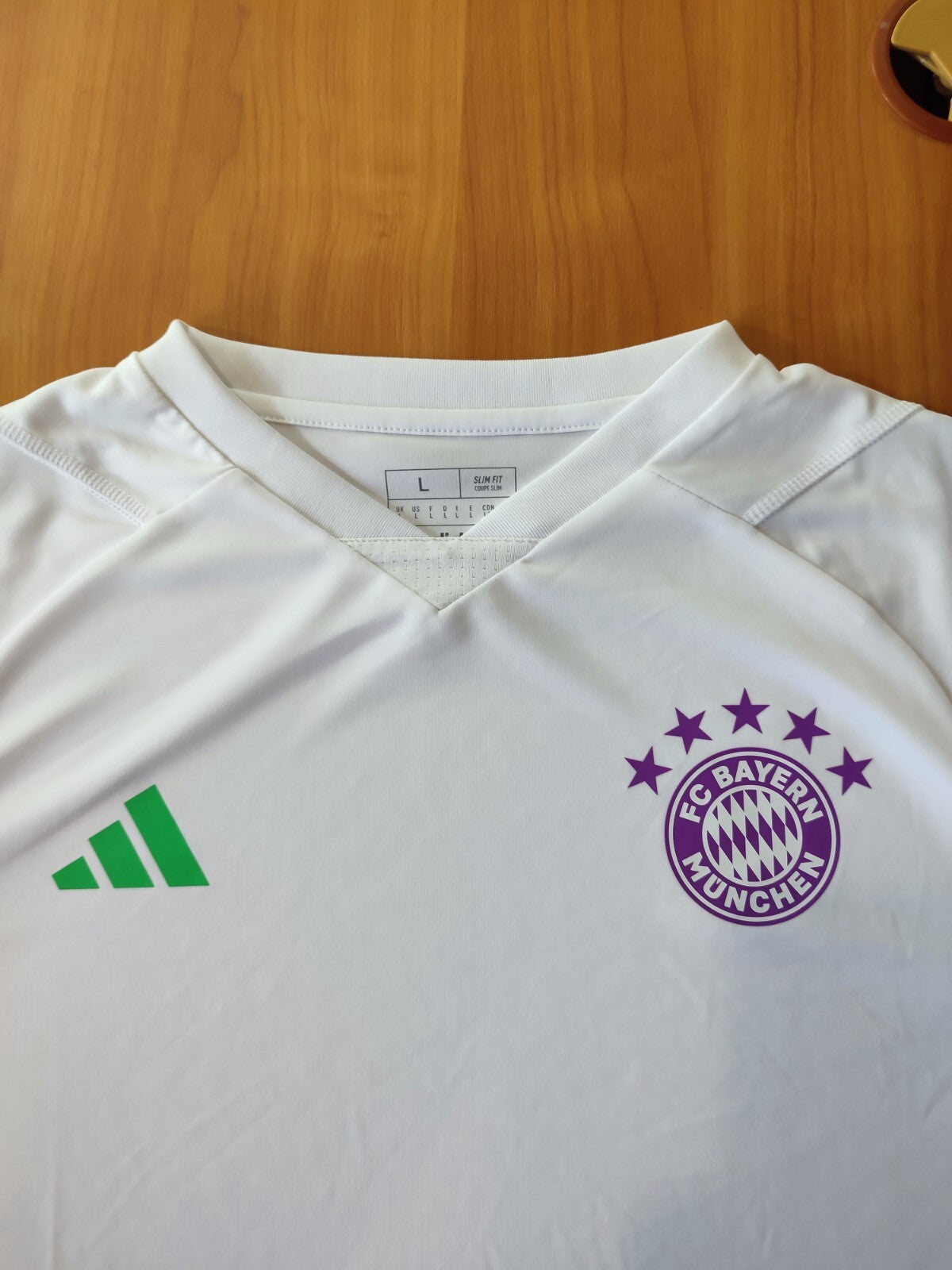 FC Bayern Munich 2023 2024 training Size L shirt jersey soccer football kit tee