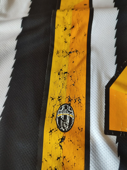 Juventus 2010 2011 home Sz S Nike shirt jersey maillot soccer football Aquilani