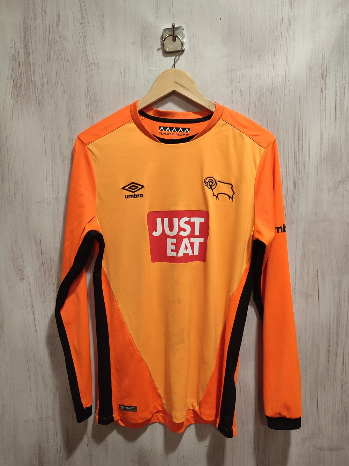 Derby County 2016 2017 goalkeeper Size M shirt jersey soccer football kit GK