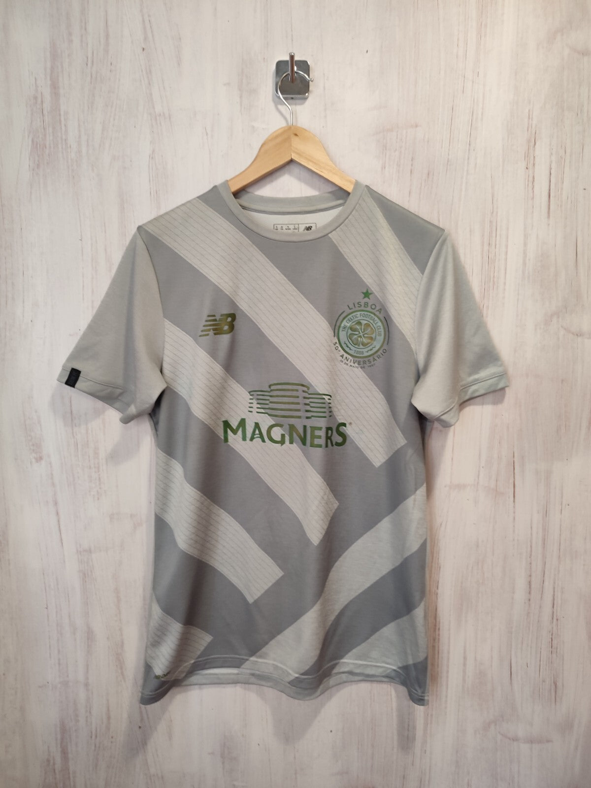 FC Celtic 2017 2018 training Size M football shirt soccer jersey maillot kit NB