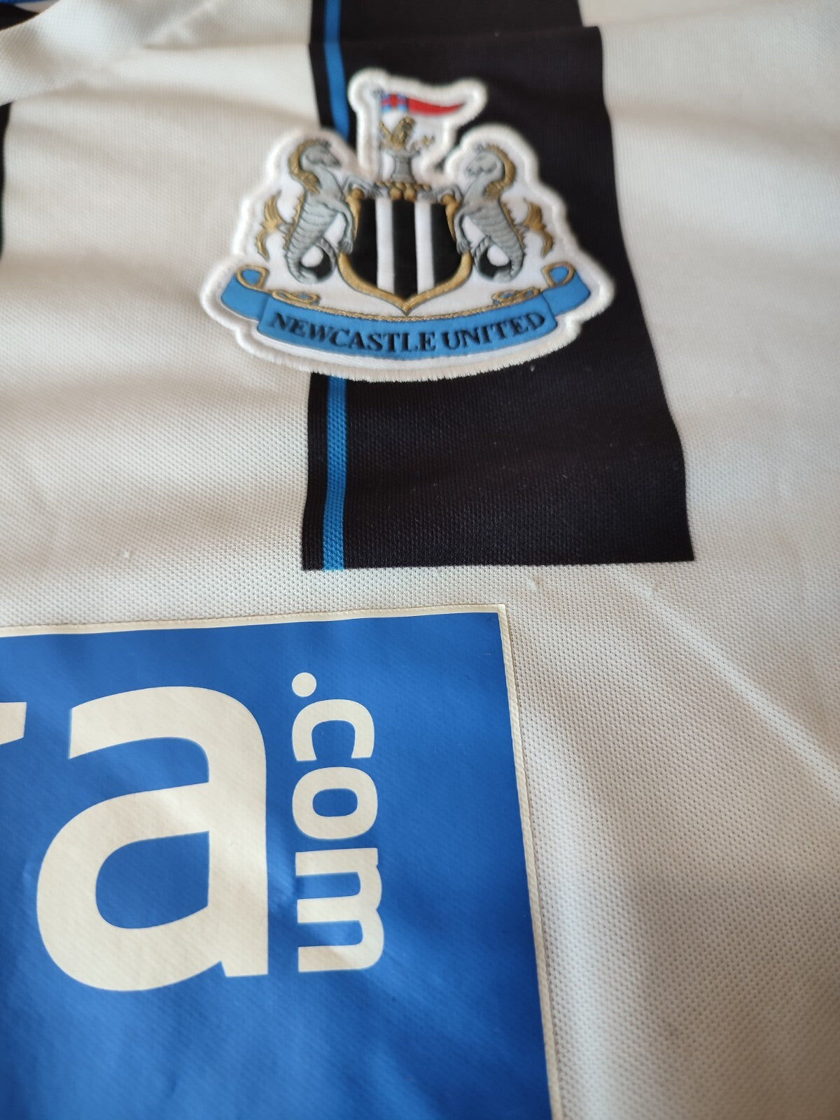 Newcastle United 2013 2014 home Size L Puma football soccer shirt jersey kit tee