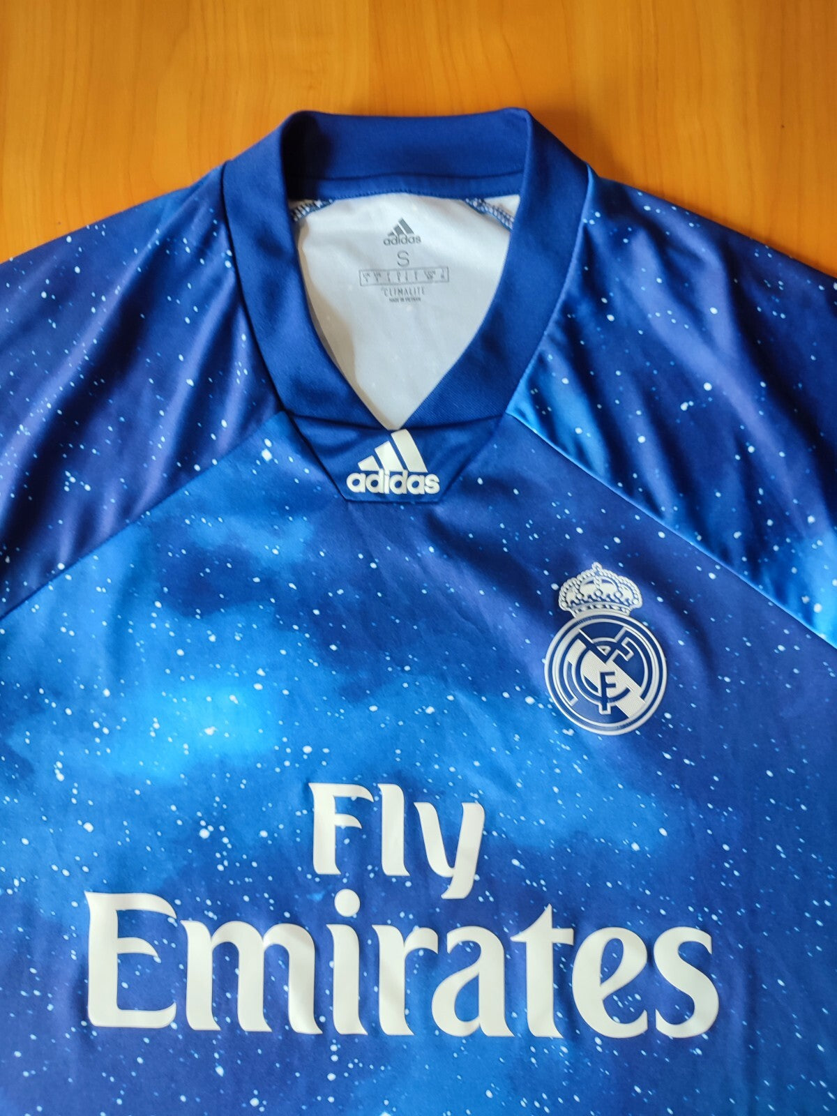 Real Madrid 2018 2019 special EA Sports Size S shirt jersey football soccer kit