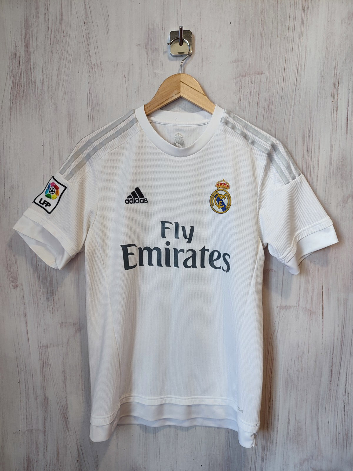 Real Madrid 2015 2016 home Size S soccer shirt jersey football tee kit Adidas