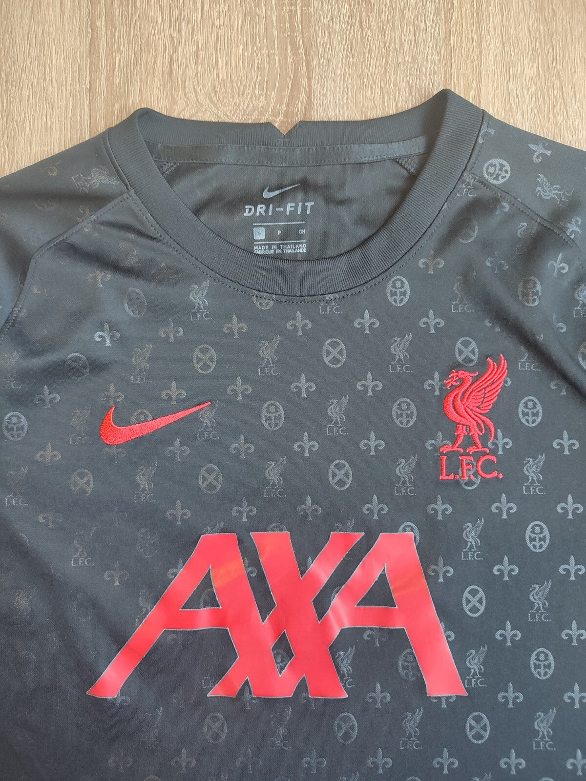 FC Liverpool 2020 2021 training Size S Nike shirt soccer football jersey kit tee