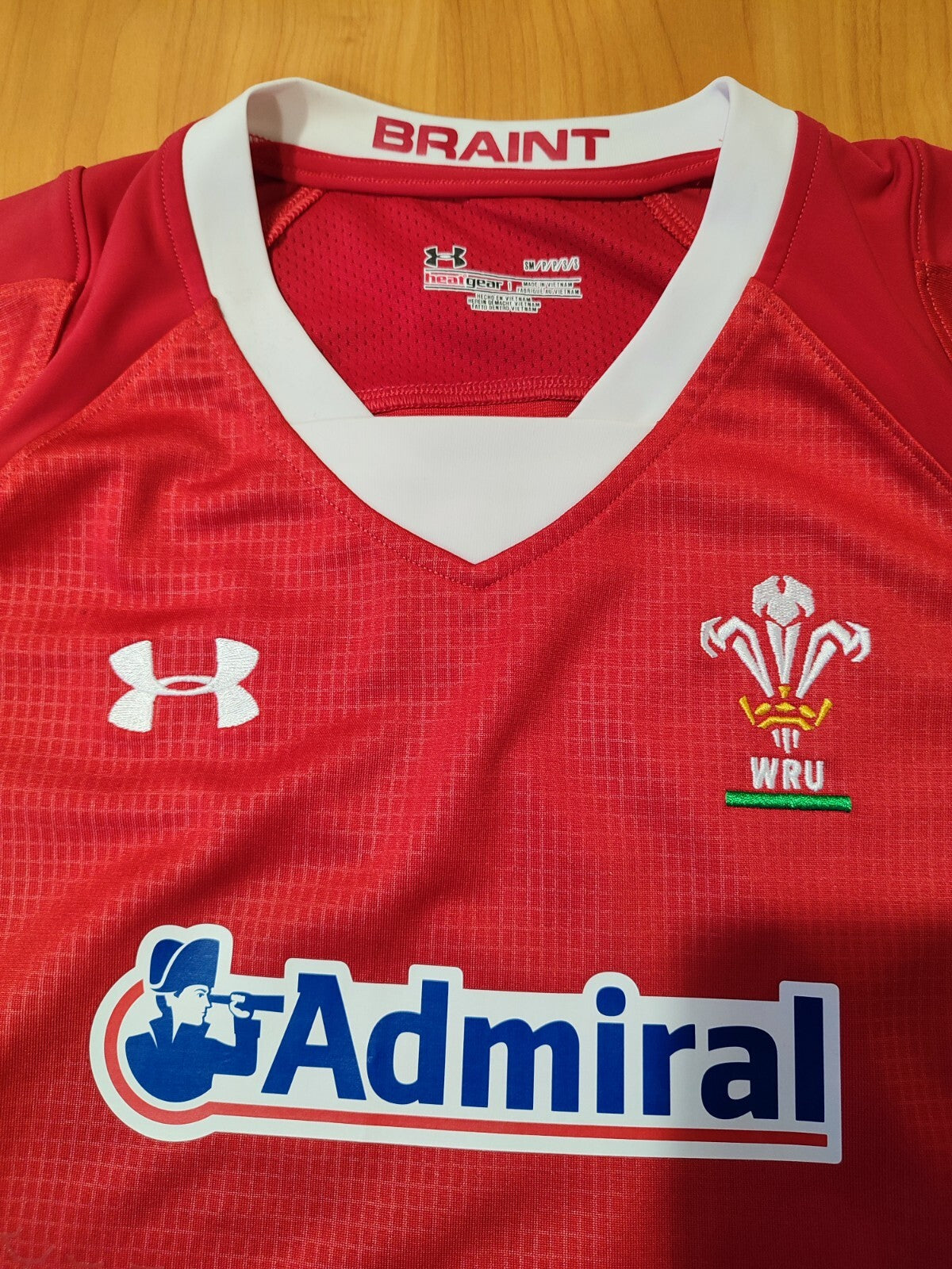 Wales rugby Union WRU home Size S jersey shirt kit tee red Admiral Under Armour