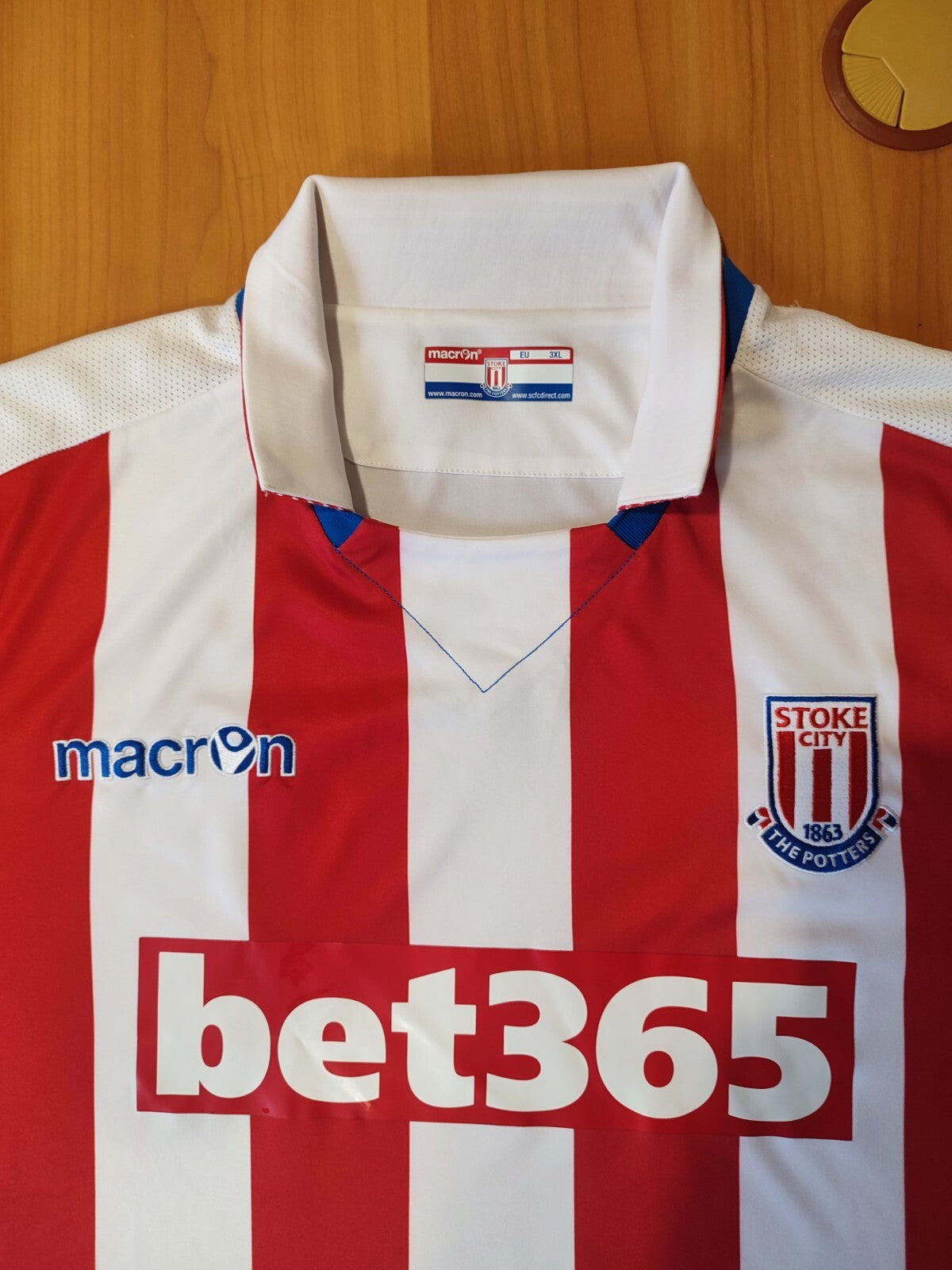 Stoke City 2016 2017 home Size 3XL Macron football shirt soccer jersey tee kit