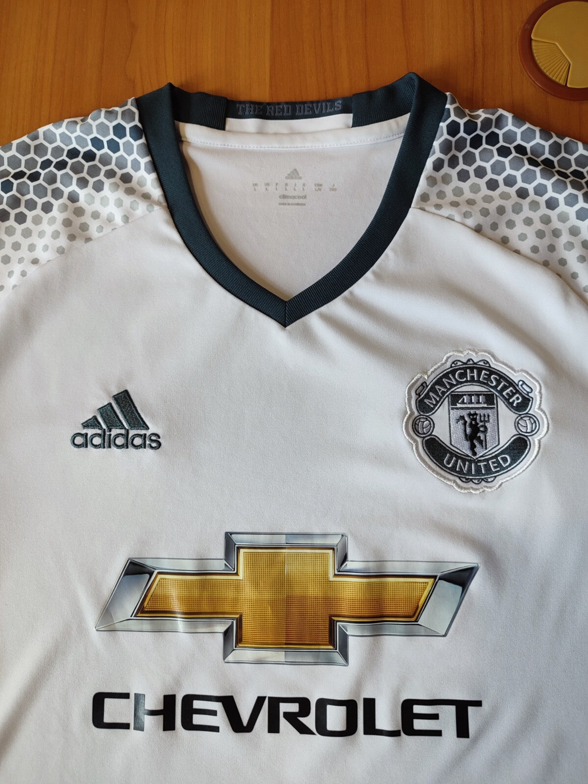 Manchester United 2016 2017 third Sz L jersey shirt soccer football 3rd kit tee