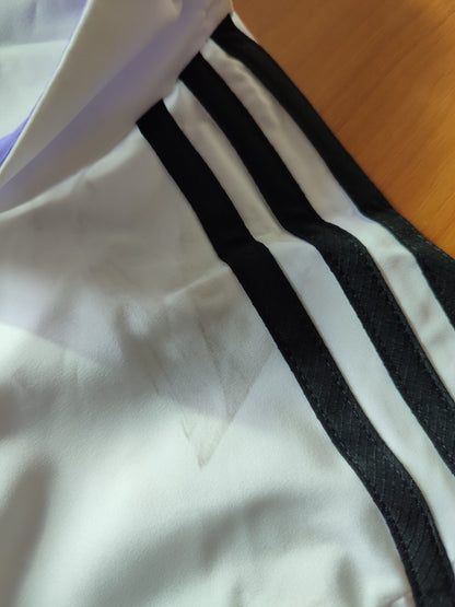 Real Madrid 2022 2023 Size S soccer football top jacket sweatshirt kit Adidas