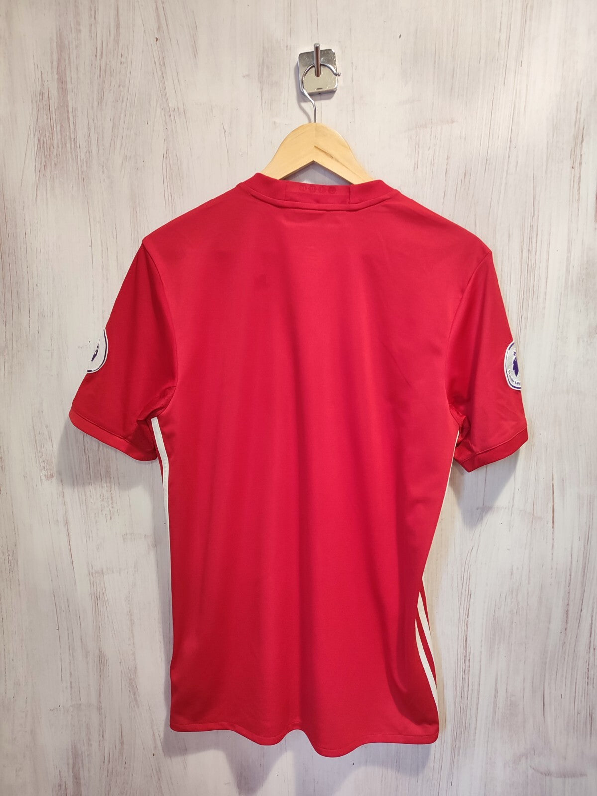 Manchester United 2016 2017 home Size M Adidas football soccer shirt jersey kit