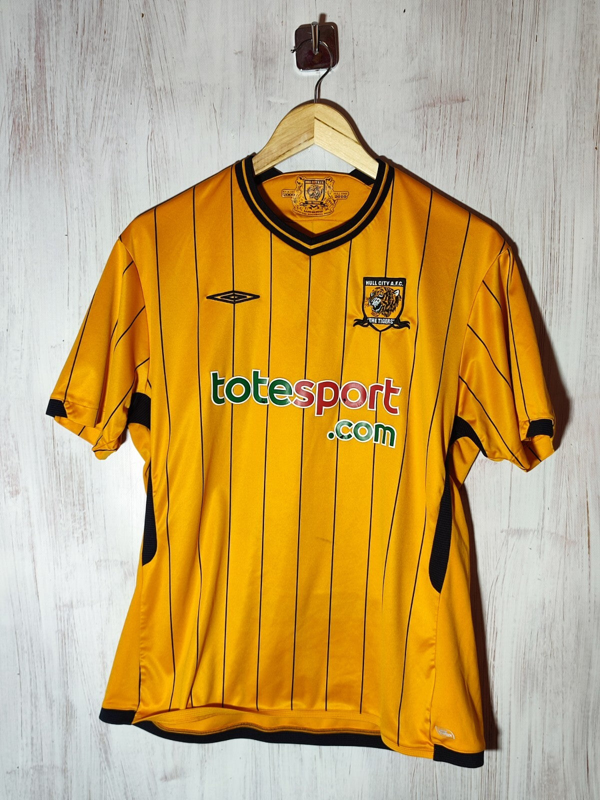 Hull City 2009 2010 home Sz M Umbro football shirt soccer jersey maillot kit tee