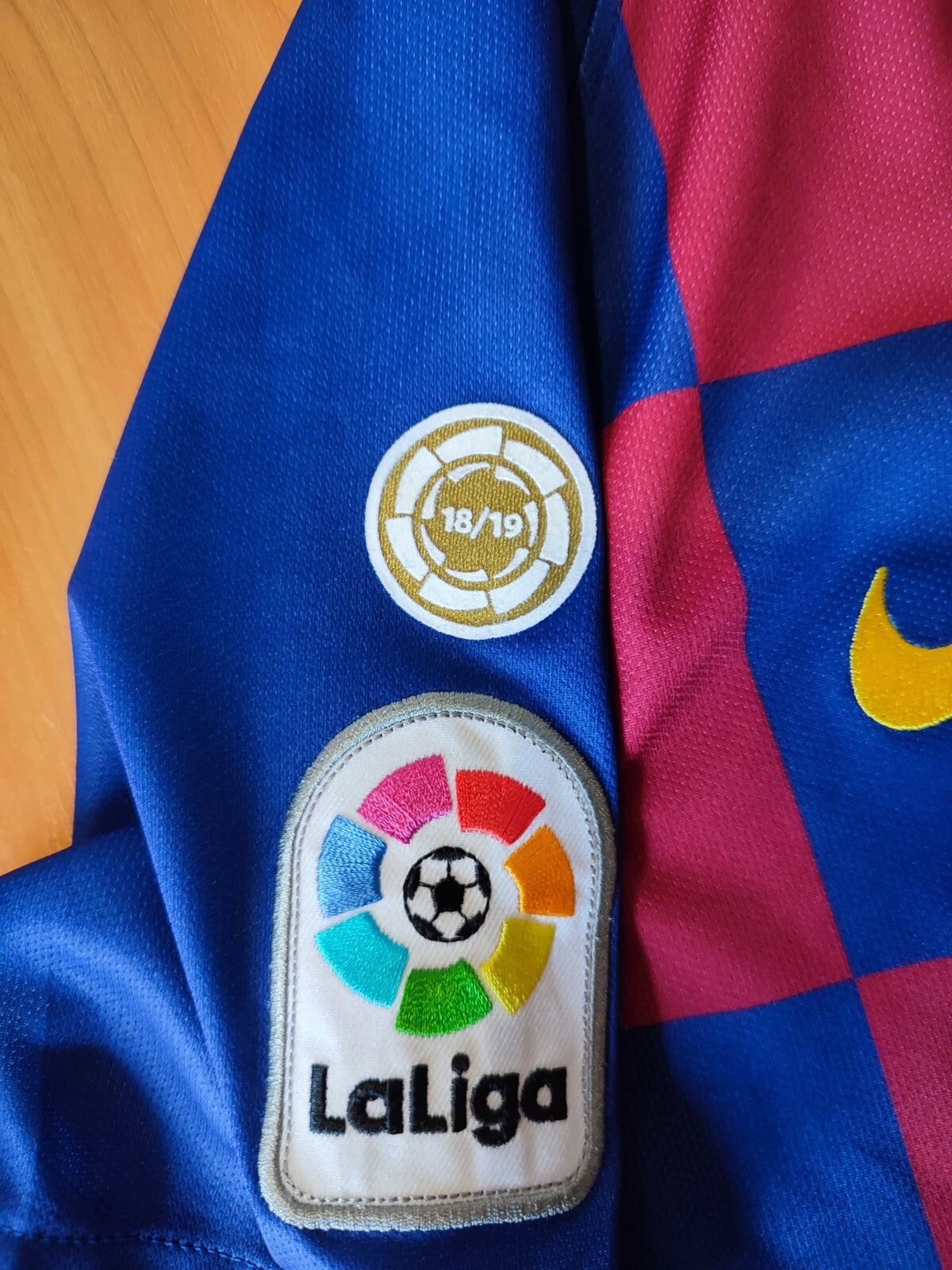 FC Barcelona 2019 2020 home Sz S Nike shirt jersey kit soccer tee football Messi